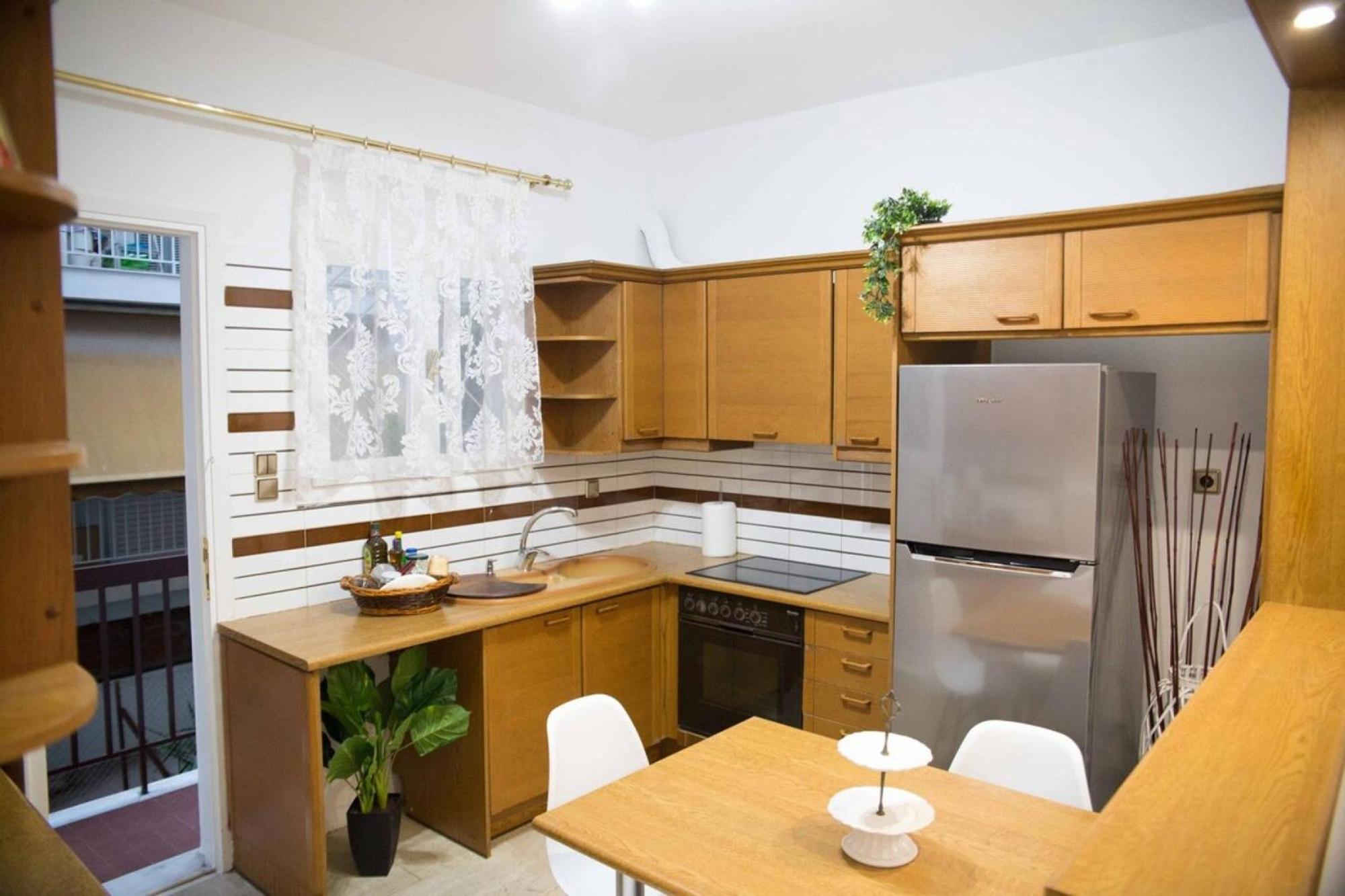 Cozy Apartment With Sea View Next To Marina Zeas El Pireo Exterior foto